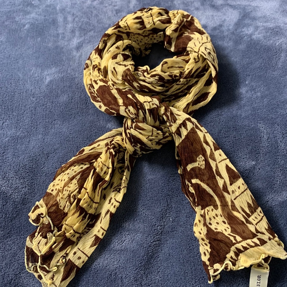 Scarf - Picture 2 of 6